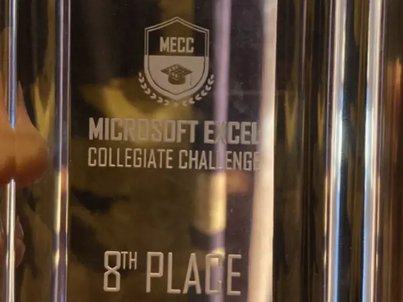 Juan Vicente Olave de la Pontificia Universidad Javeriana Cali